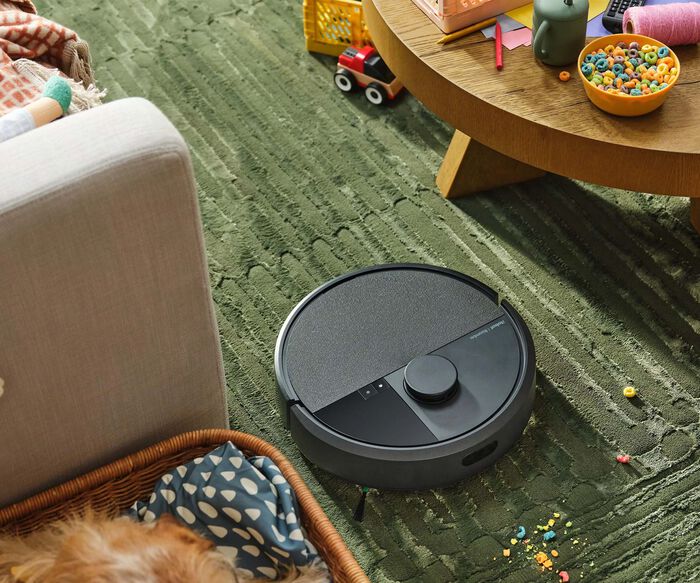 Roomba® Plus 405 Combo Robot + AutoWash™ dock